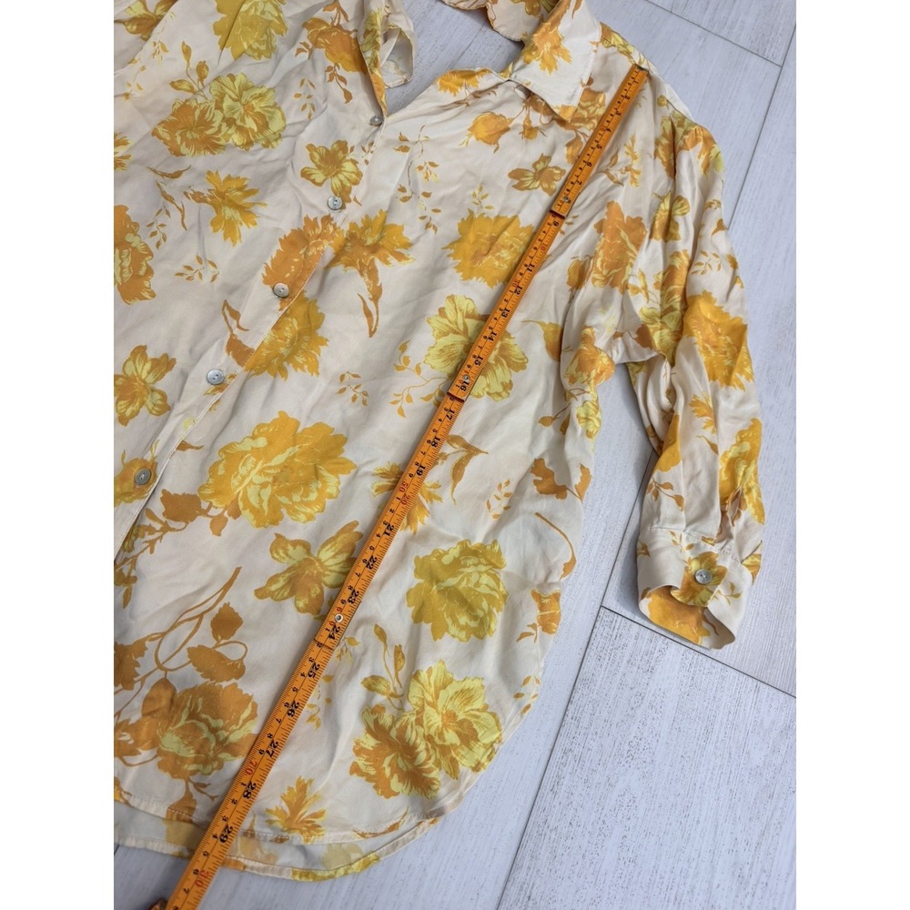 Free People Silk Button Down Shirt Sz S‎ Floral Yellow Open Back - Picture 7 of 9
